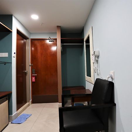 Orkid Hotel At Bukit Bintang Куала Лумпур Екстериор снимка