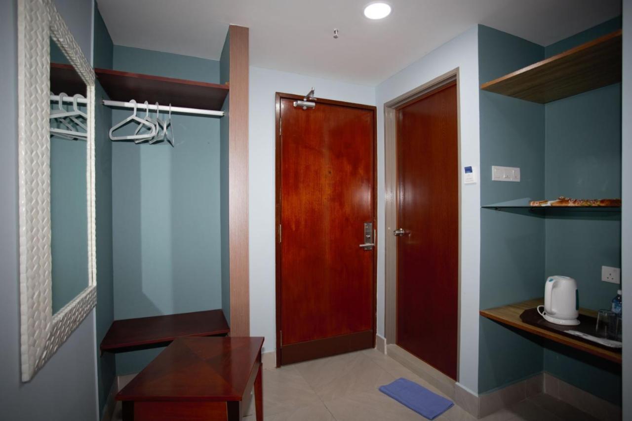 Orkid Hotel At Bukit Bintang Куала Лумпур Екстериор снимка