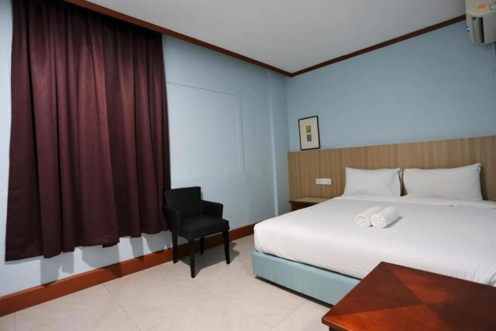 Orkid Hotel At Bukit Bintang Куала Лумпур Екстериор снимка