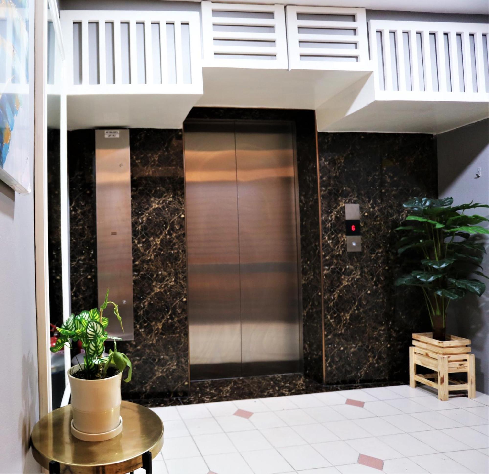 Orkid Hotel At Bukit Bintang Куала Лумпур Екстериор снимка